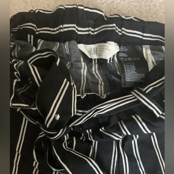 Black & White Tie Front Striped Paperbag Waist Pants (CAN FIT ADULTS TOO) - Picture 2 of 2